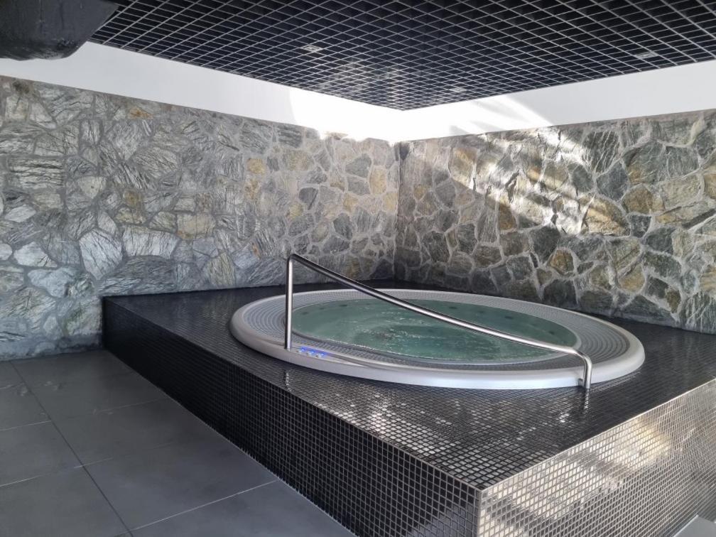 Apartment A2 Domitu Z Basenem, Sauna, Jacuzzi - 5d *
